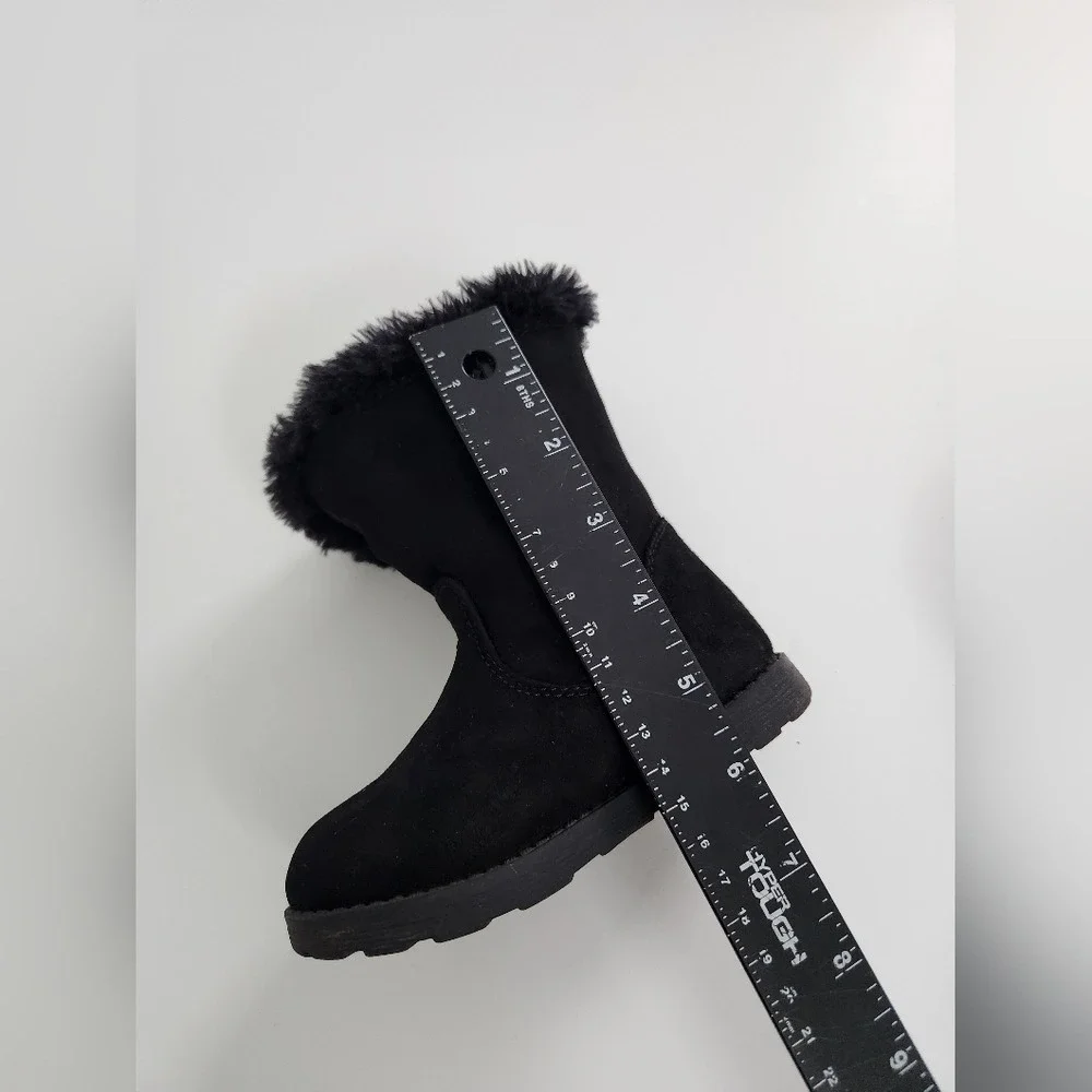 Baby‎ Girl Cat & Jack Winter Cold Weather Black boots- Size 7